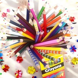 Approx. 51 Colored Pencils and 1 box of crayons.